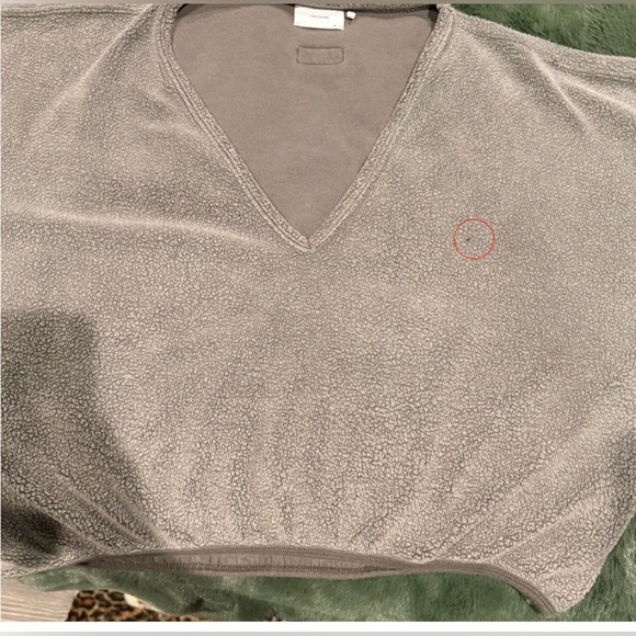 Joah Brown Sherpa V-Neck Pullover - Picture 15 of 15